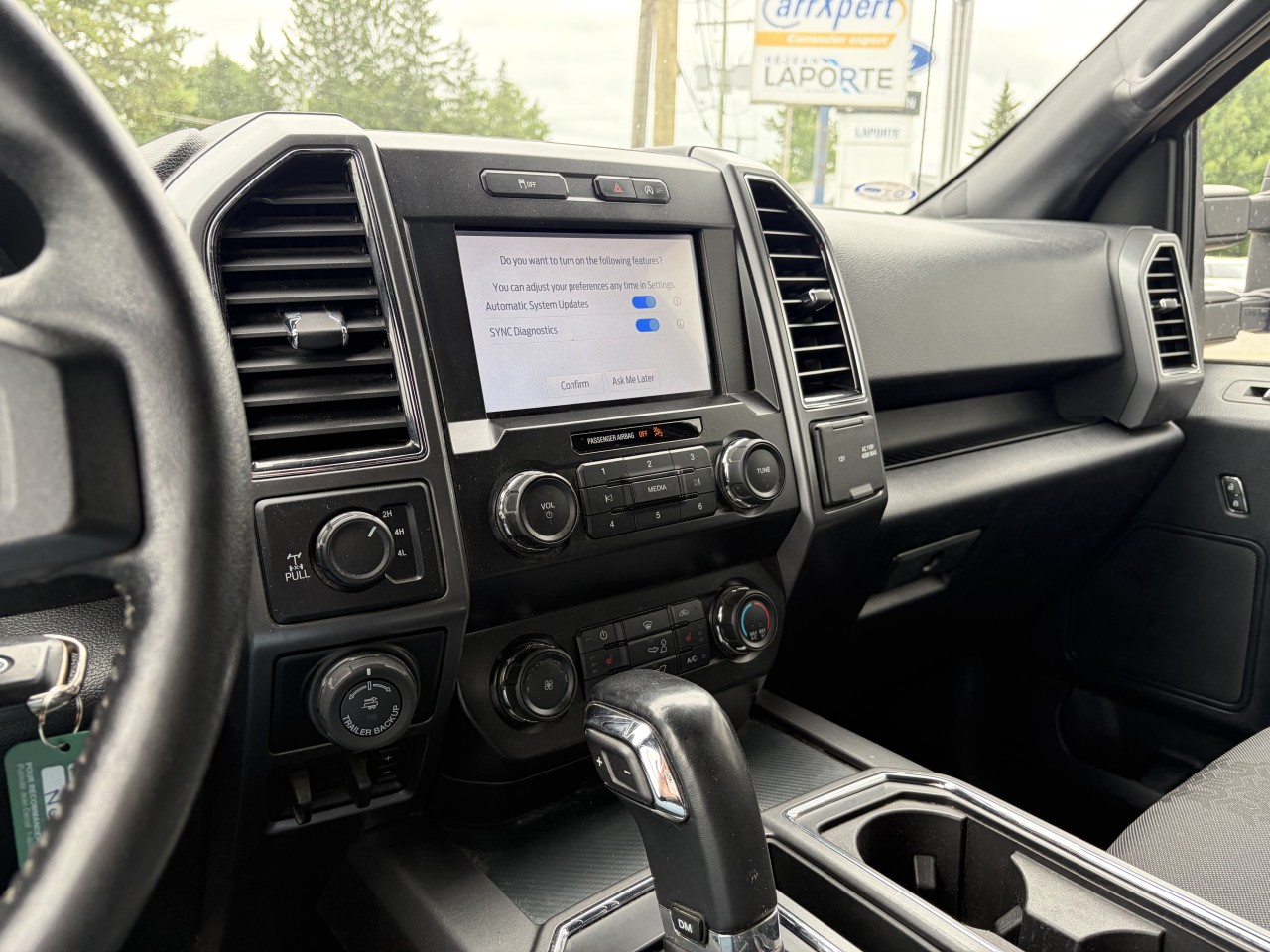 2019 Ford F-150 XLT 4x4 SUPERCREW 302A Main Image