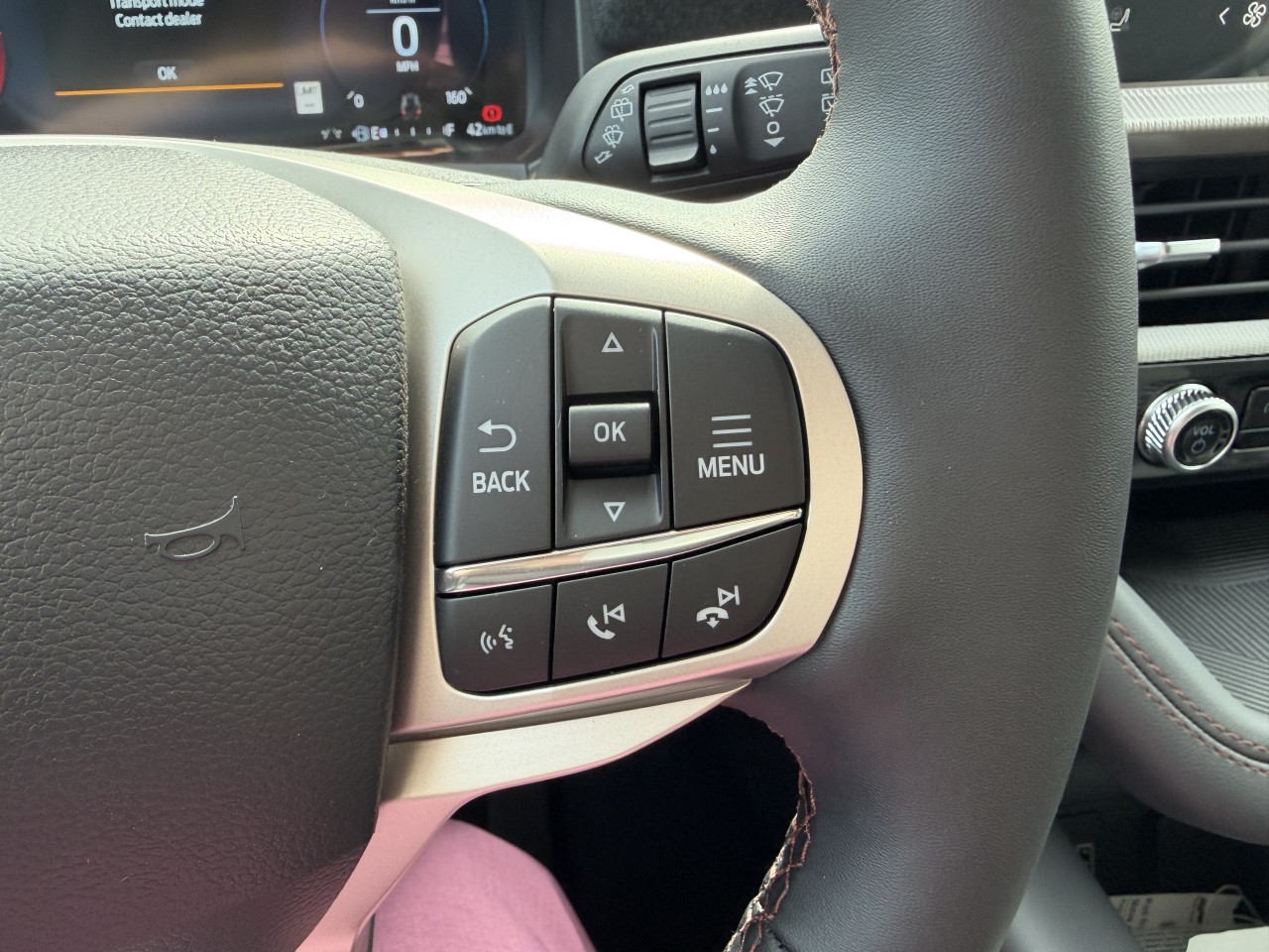 2026 Ford Explorer ACTIVE 4WD 2.3L ECOBOOST Main Image