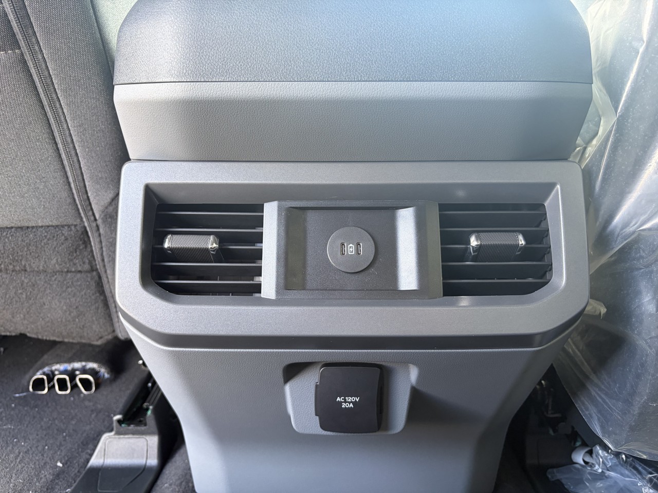 2026 Ford F-250 Super Duty XLT 4X4 V8 DIESEL CREW CAB Main Image