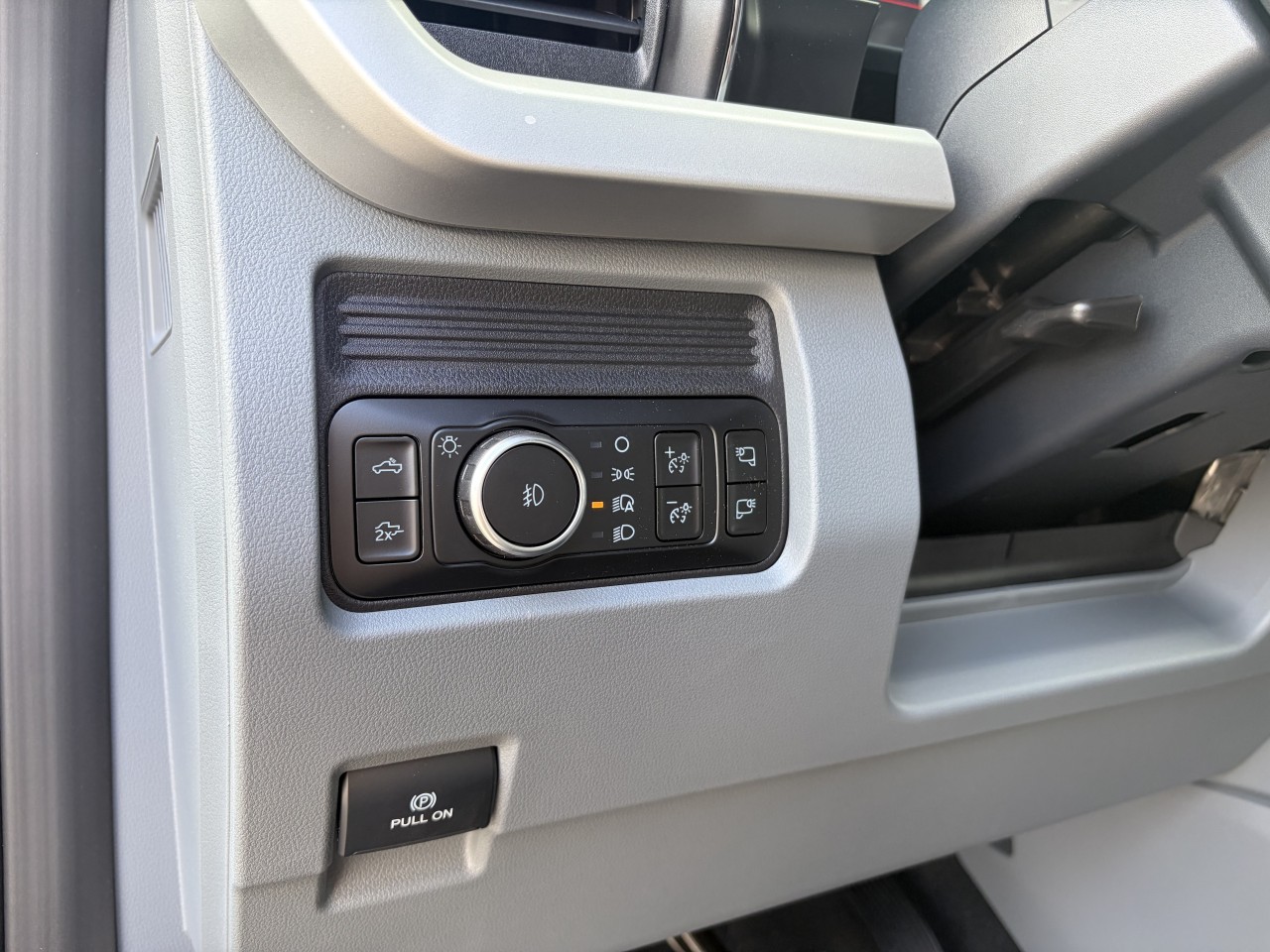 2026 Ford F-250 Super Duty XLT 4X4 V8 DIESEL CREW CAB Main Image