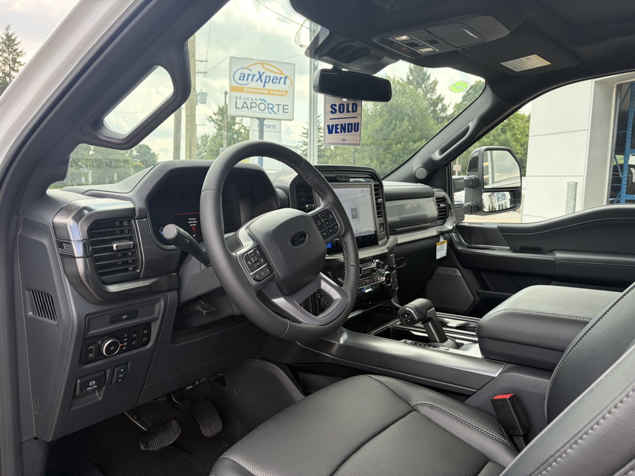2026 Ford F-150 LARIAT 4X4 POWERBOOST HYBRIDE 501A Main Image