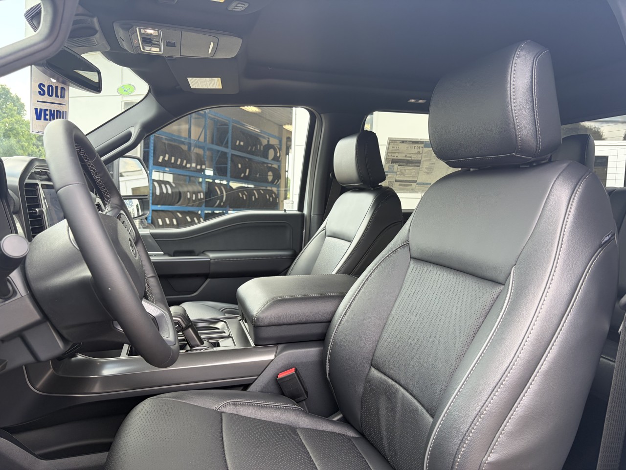 2026 Ford F-150 LARIAT 4X4 POWERBOOST HYBRIDE 501A Main Image