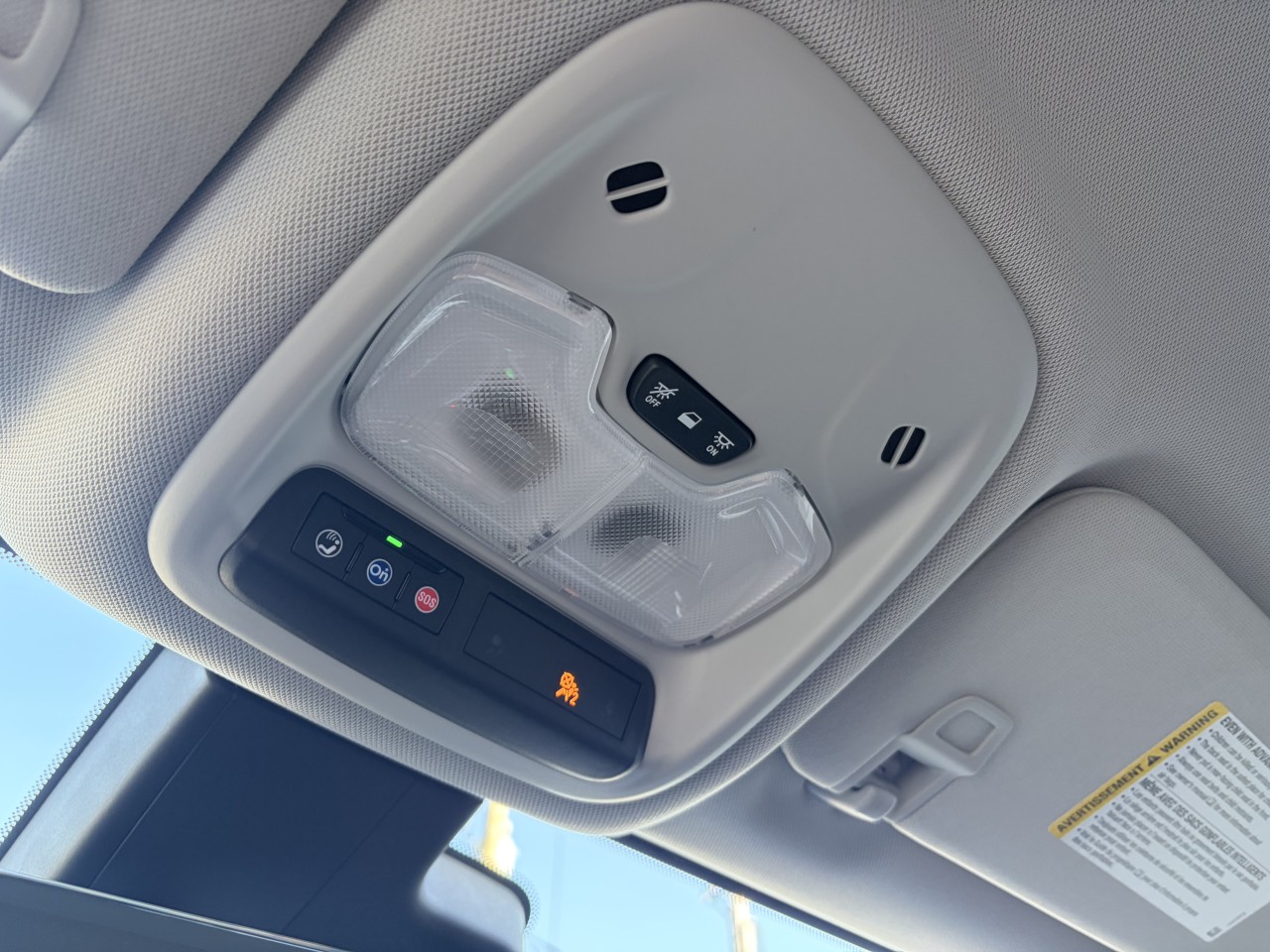 2023 Chevrolet Bolt EUV Premier Main Image