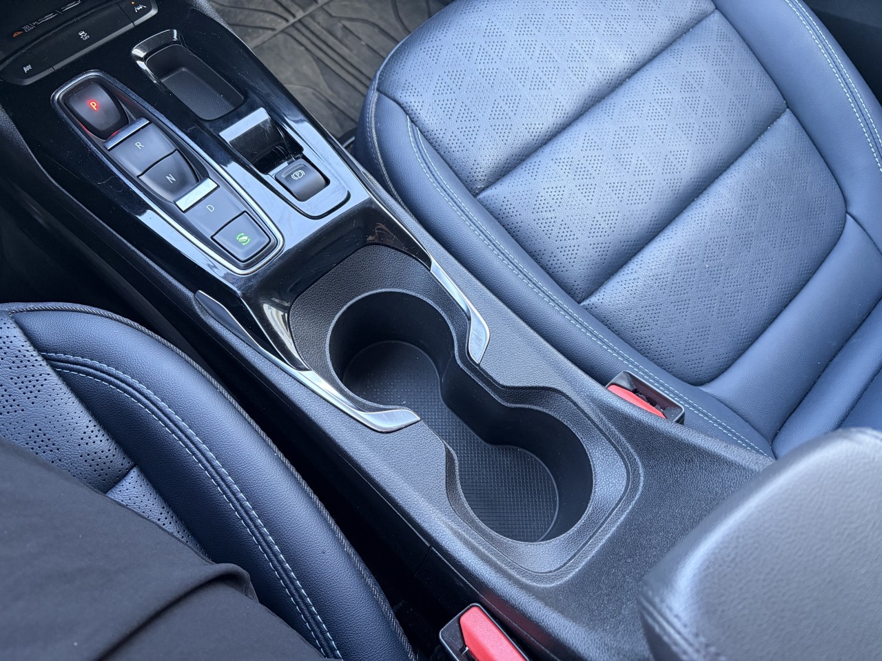 2023 Chevrolet Bolt EUV Premier Main Image