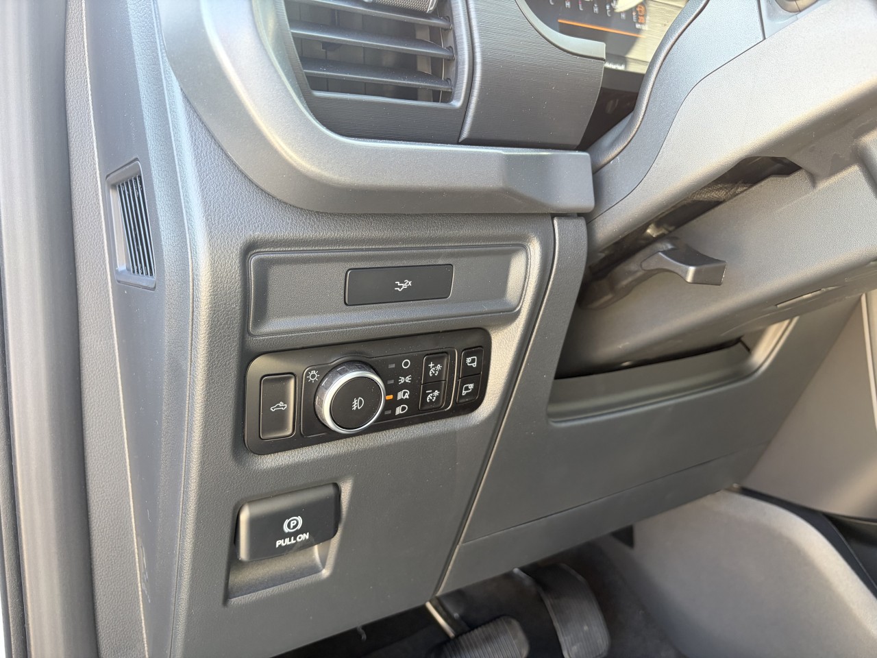 2026 Ford F-150 XLT Main Image
