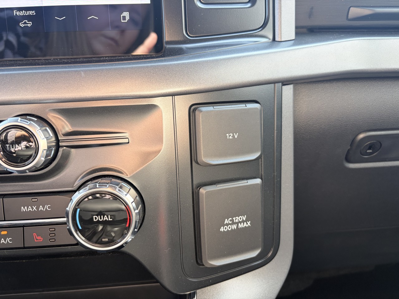 2026 Ford F-150 XLT Main Image