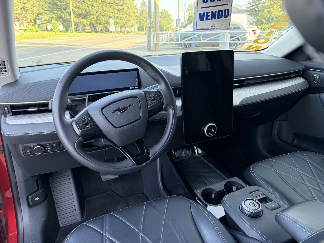 2022 Ford Mustang Mach-E SELECT 70KWH 100A CAMÉRA 360  SIÈGES AVANT CHAUFFANT Main Image