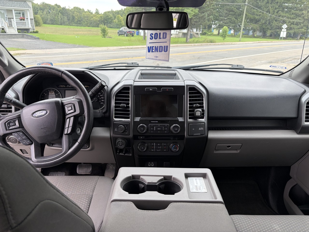 2016 Ford F-150 XLT Main Image
