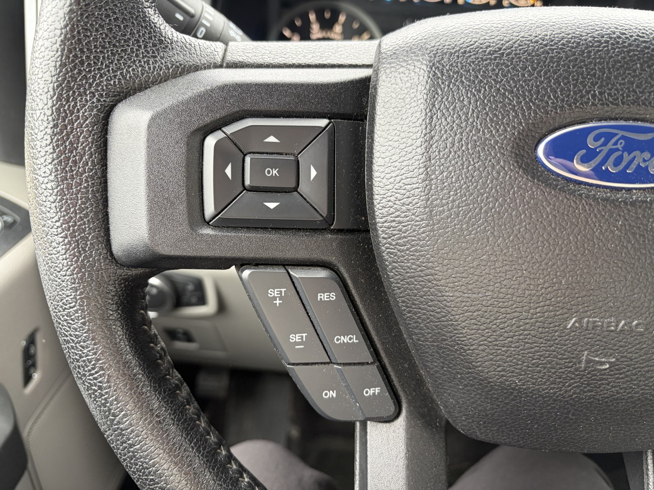 2016 Ford F-150 XLT Main Image