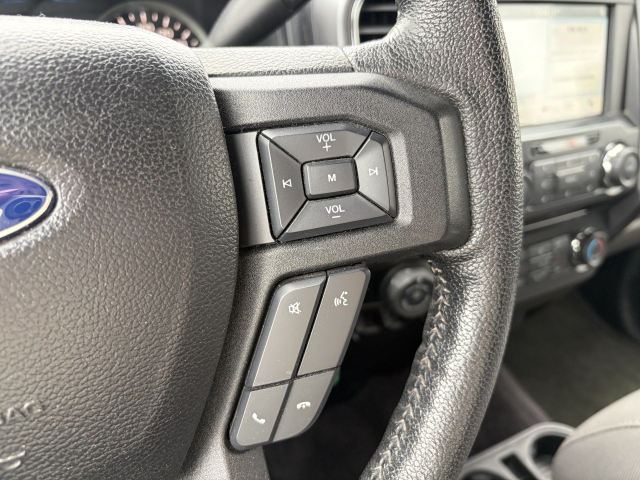 2016 Ford F-150 XLT Main Image