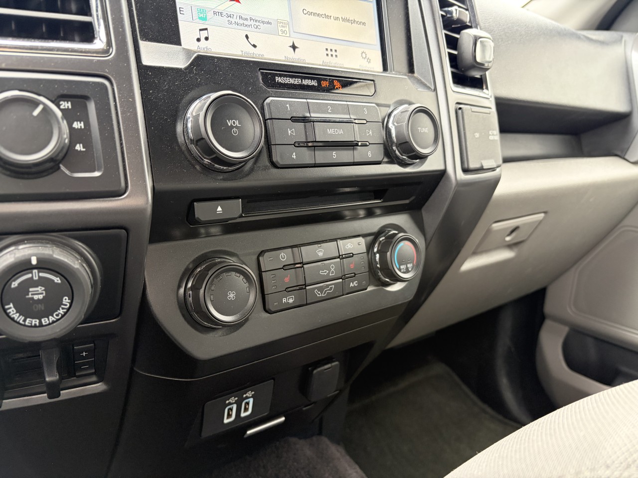 2016 Ford F-150 XLT Main Image