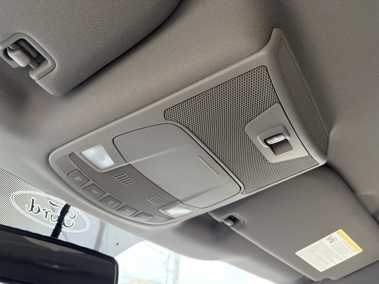 2016 Ford F-150 XLT Main Image