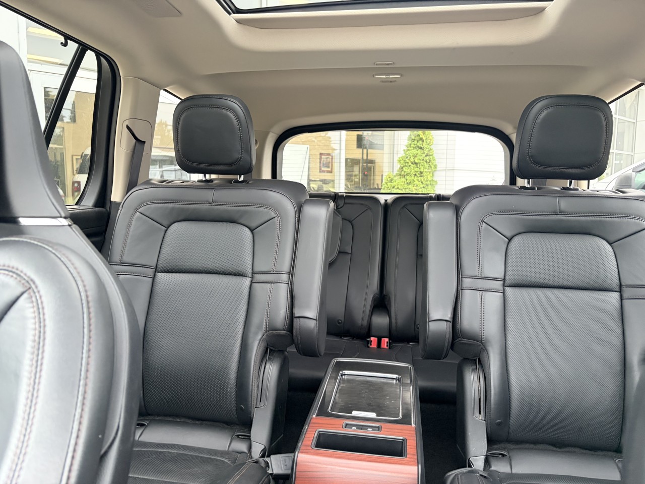 2023 Lincoln Aviator Reserve Main Image