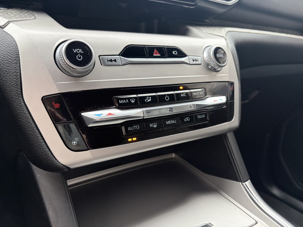 2022 Ford Explorer Timberline Main Image