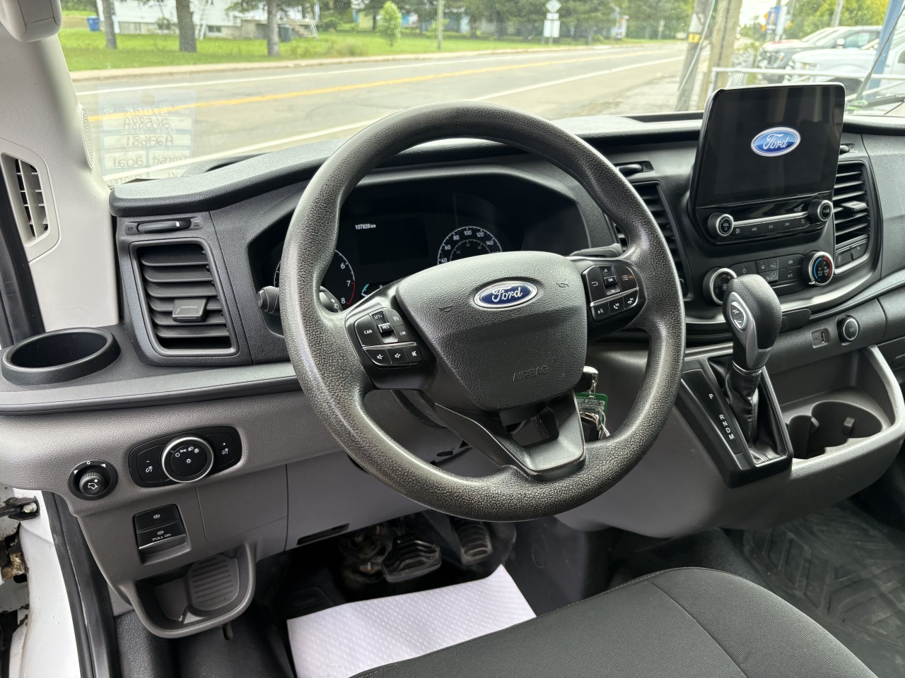 2021 Ford Transit fourgon utilitaire T-250 Med Rf 9070 GVWR RWD Main Image