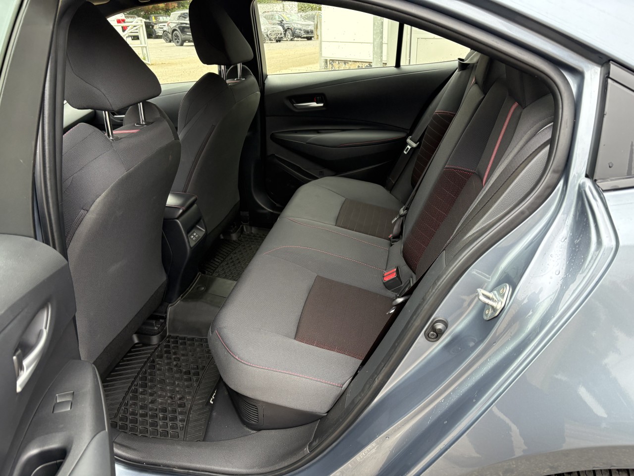 2025 Toyota Corolla SE AWD Hybrid Main Image