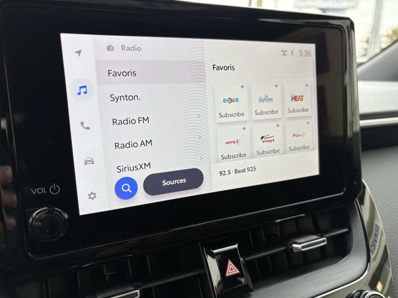 2025 Toyota Corolla SE AWD Hybrid Main Image