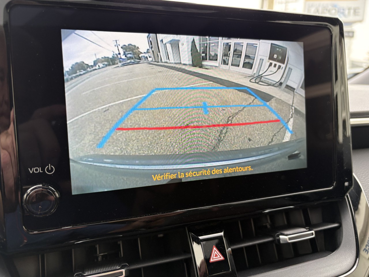 2025 Toyota Corolla SE AWD Hybrid Main Image