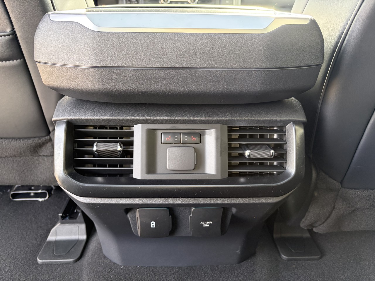 2026 Ford F-150 Raptor Main Image
