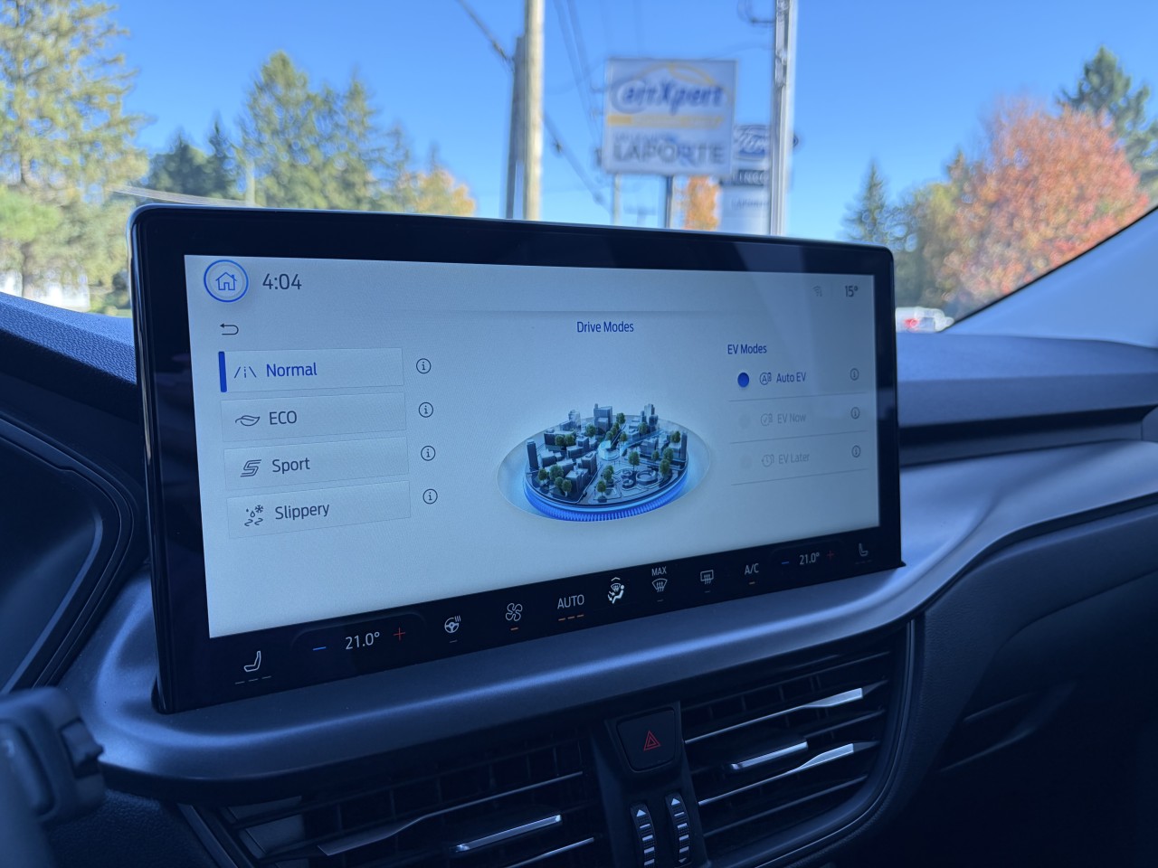 2025 Ford Escape PHEV Main Image