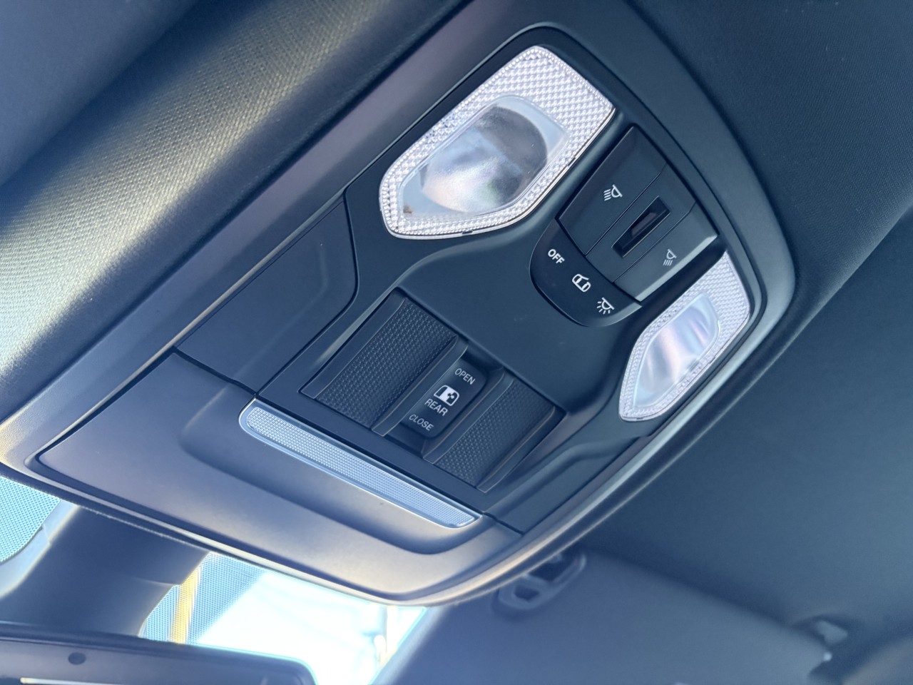 2019 Ram 1500 Big Horn V8 5.7L 4X4 Main Image