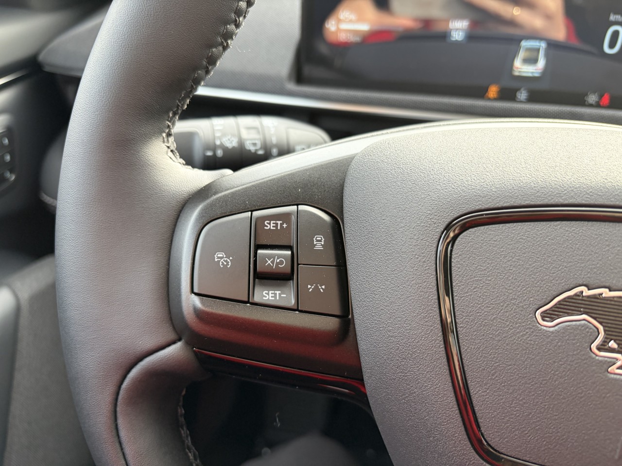 2026 Ford Mustang Mach-E SELECT 73 KWH 100A Main Image