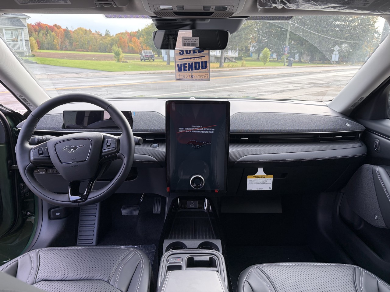 2026 Ford Mustang Mach-E PREMIUM 88KWH 300A Main Image