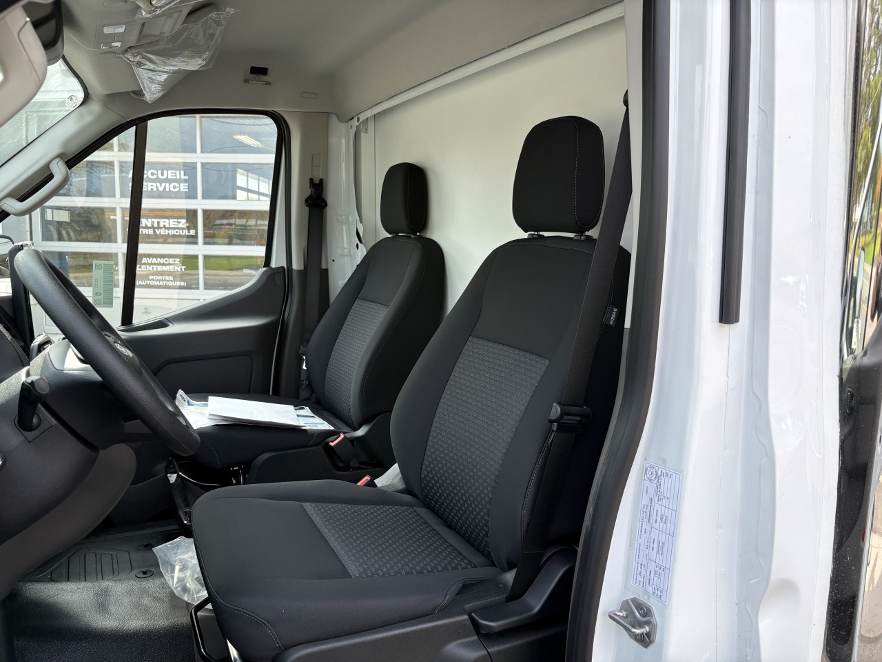 2026 Ford Transit-350 T-350 RWD 9500 GVWR SRW 501a Main Image
