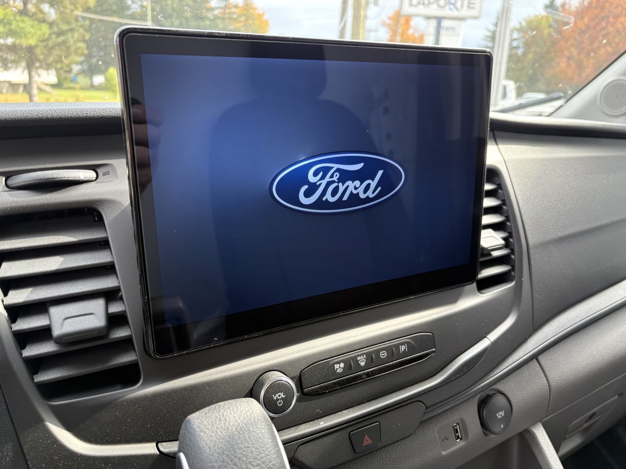 2026 Ford Transit-350 T-350 RWD 9500 GVWR SRW 501a Main Image