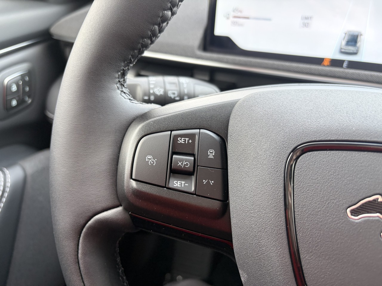 2026 Ford Mustang Mach-E SELECT 73 KWH Main Image