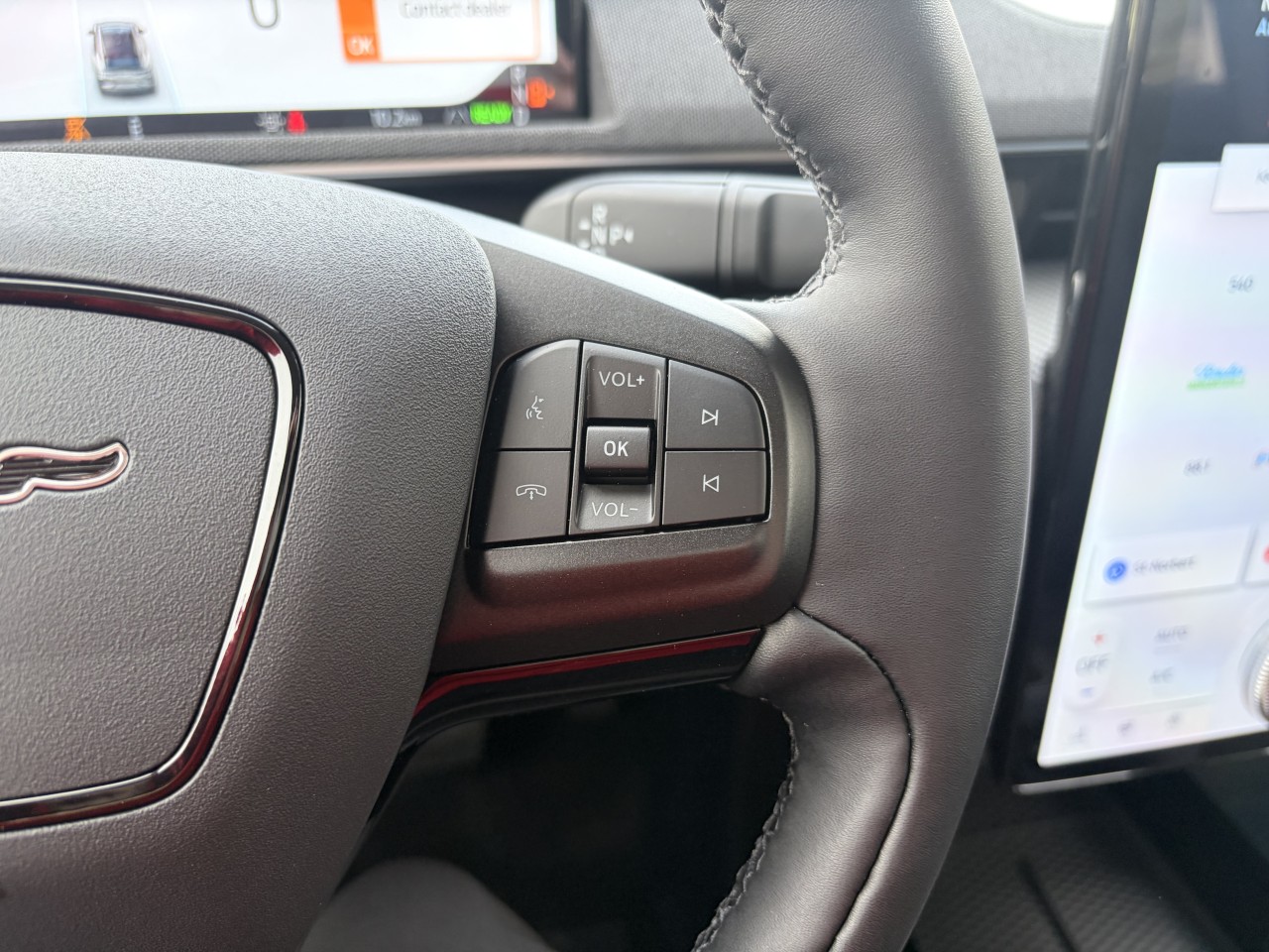 2026 Ford Mustang Mach-E SELECT 73 KWH Main Image