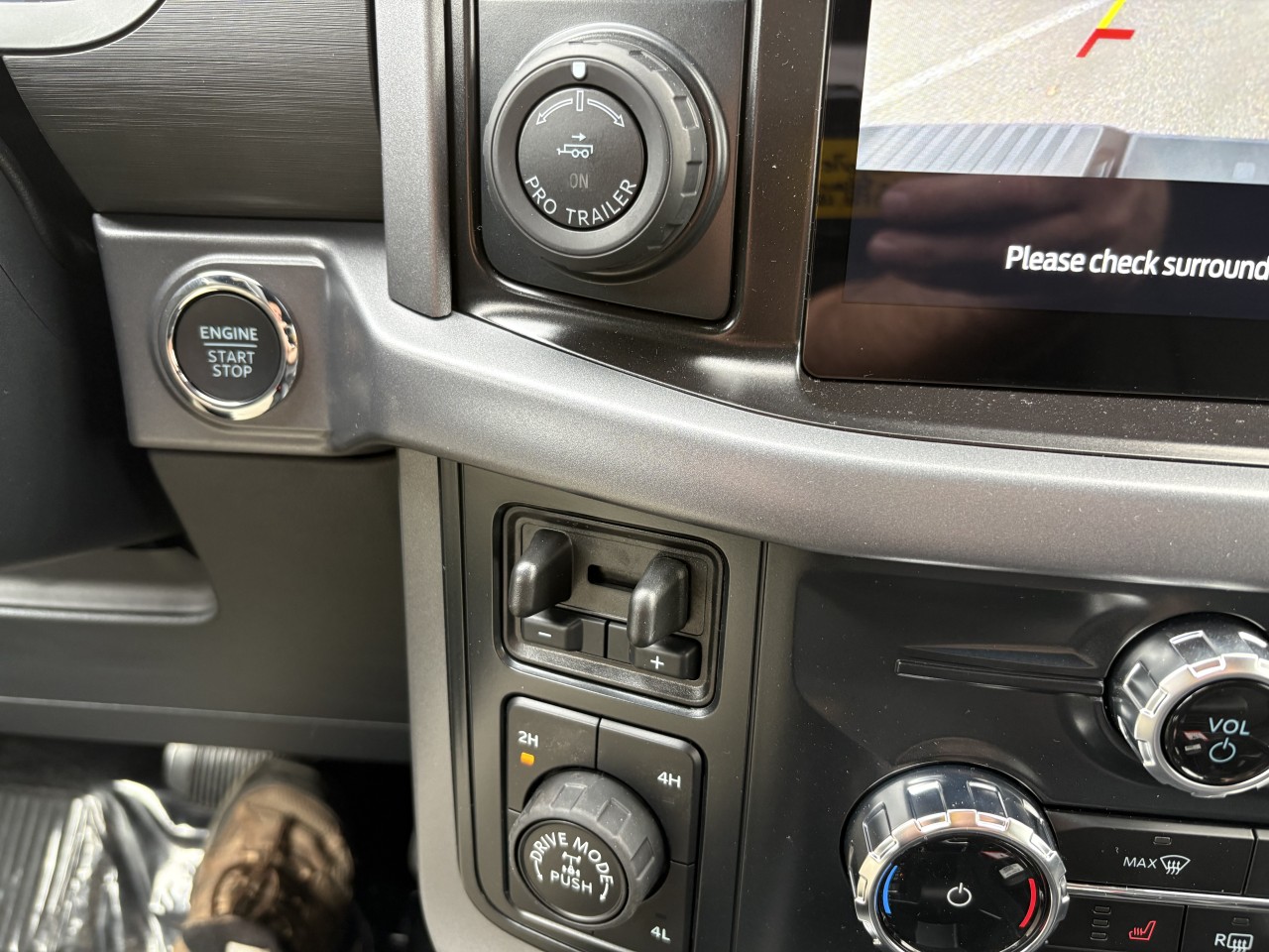 2026 Ford F-150 XLT 4X4 SUPERCREW ECOBOOST 302A Main Image