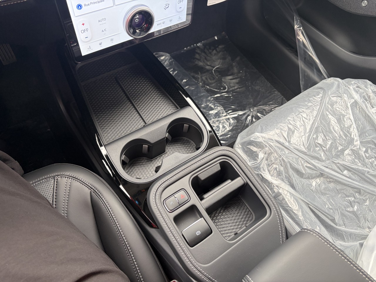 2026 Ford Mustang Mach-E PREMIUM 88 KWH 300A Main Image