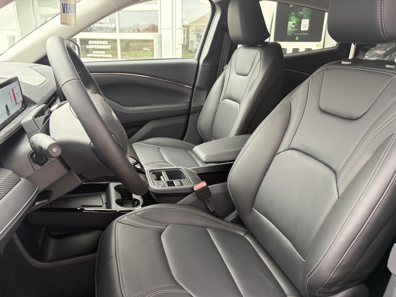 2026 Ford Mustang Mach-E PREMIUM Main Image