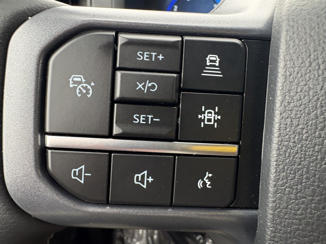 2026 Ford F-150 XLT Main Image