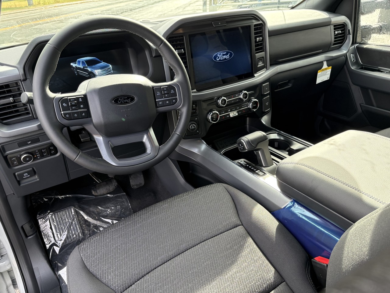2026 Ford F-150 XLT Main Image