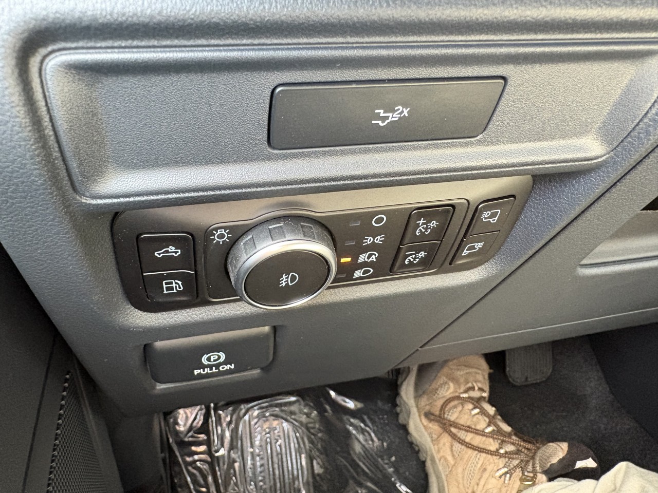 2026 Ford F-150 XLT Main Image