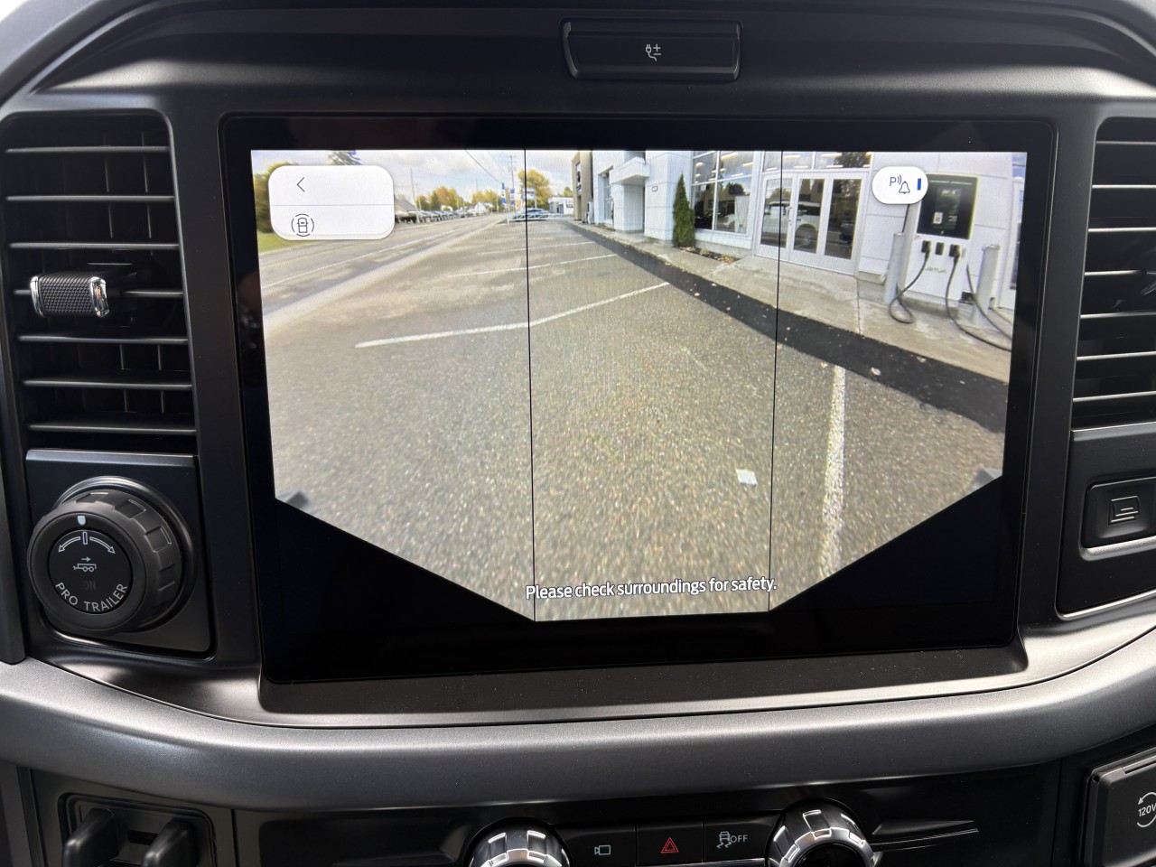 2026 Ford F-150 XLT Main Image