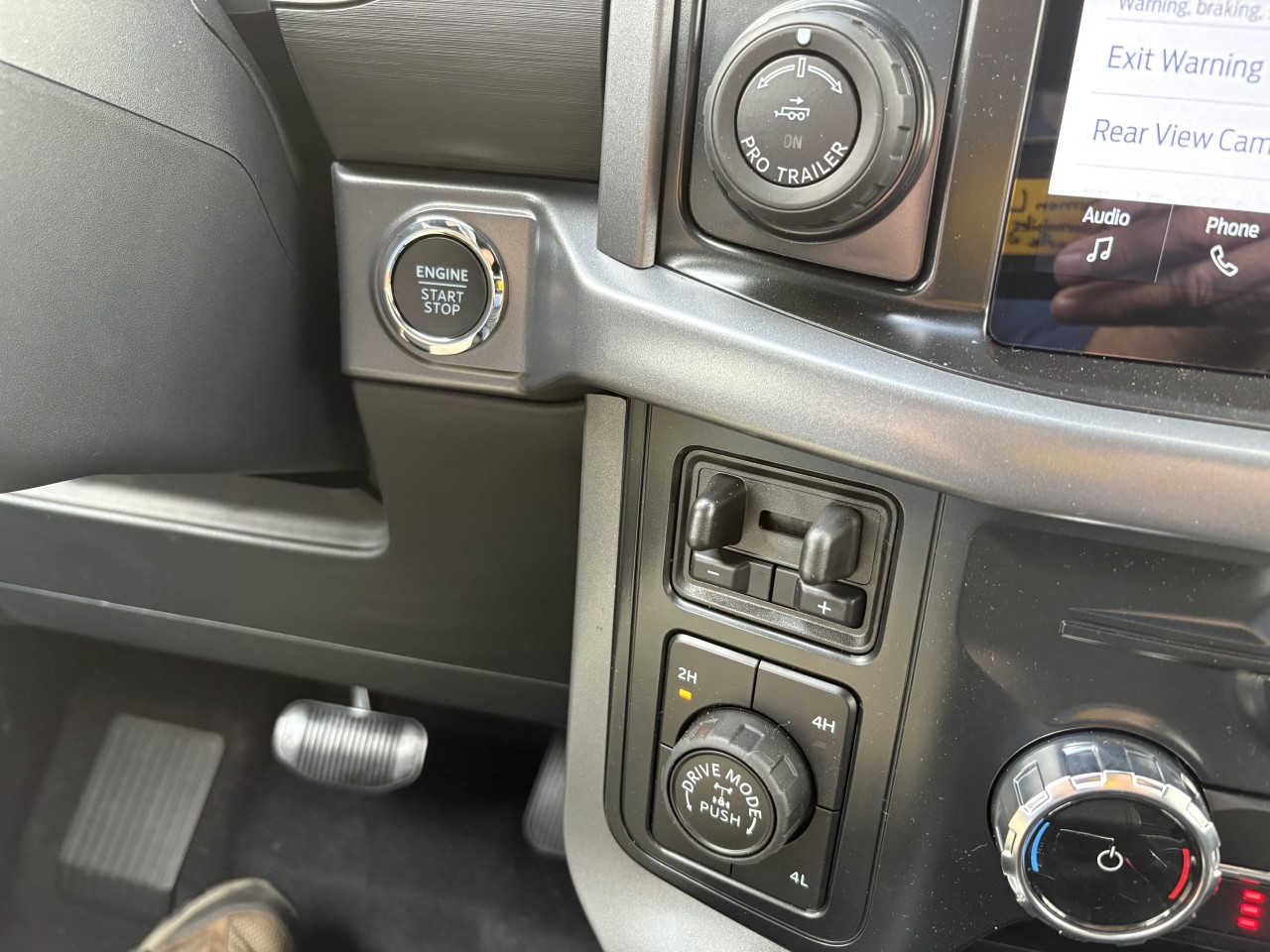 2026 Ford F-150 XLT Main Image