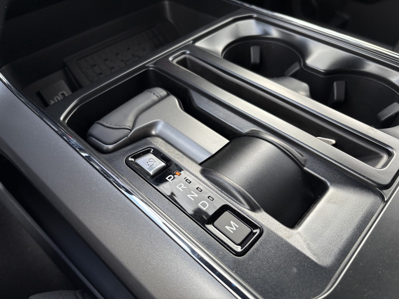 2026 Ford F-150 XLT Main Image