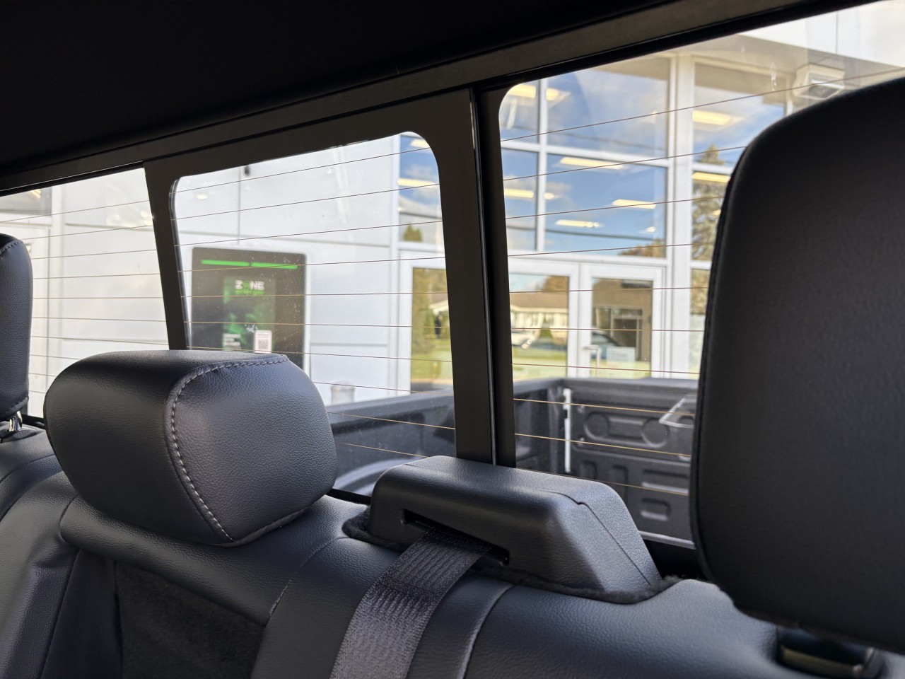 2026 Ford F-150 LARIAT Main Image
