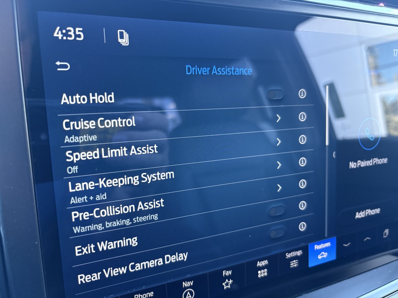 2026 Ford F-150 LARIAT Main Image