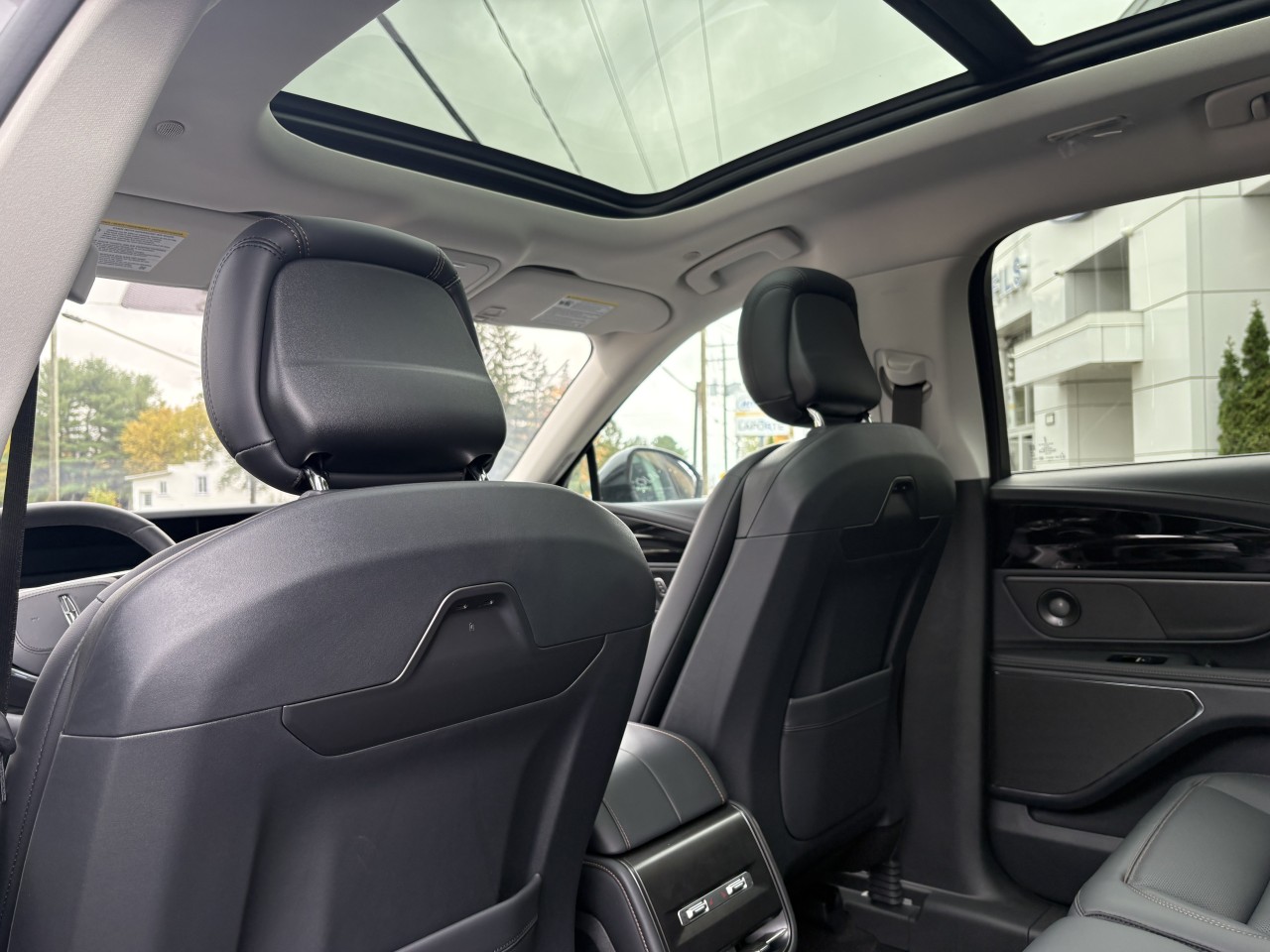 2026 Lincoln Nautilus Premiere Main Image
