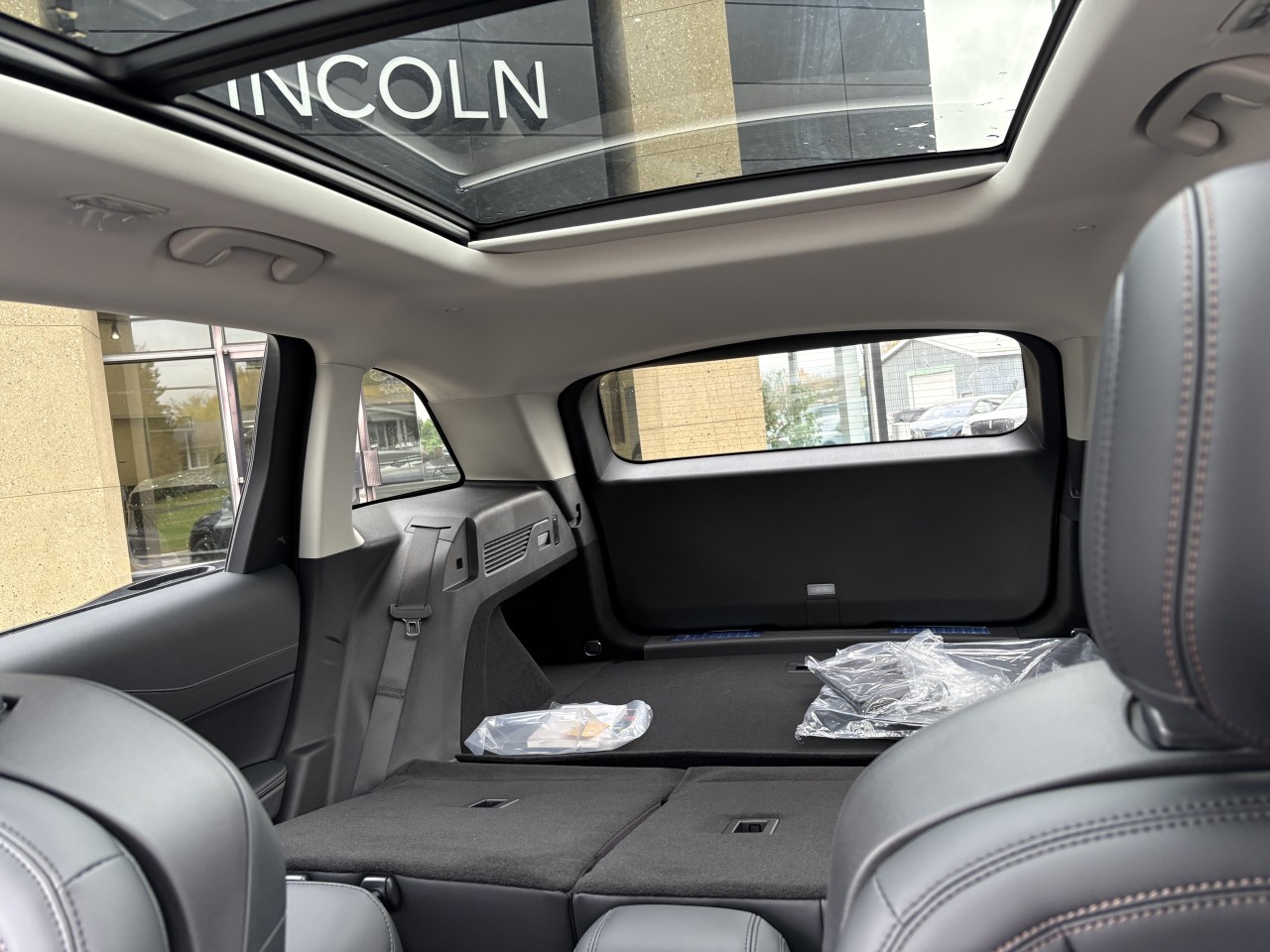 2026 Lincoln Nautilus Reserve Main Image