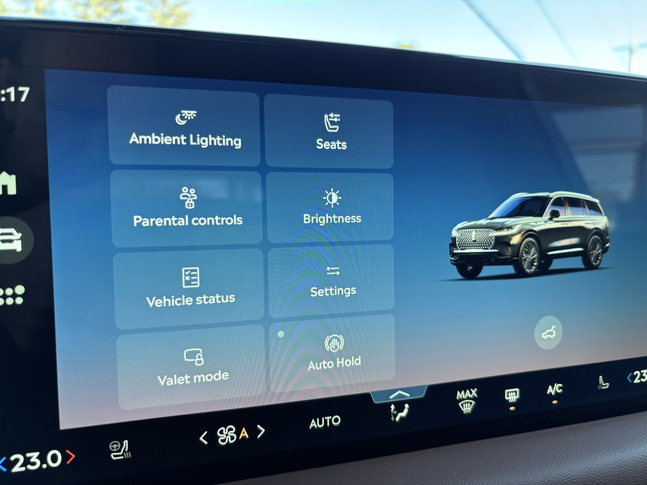 2027 Lincoln Aviator Reserve Main Image