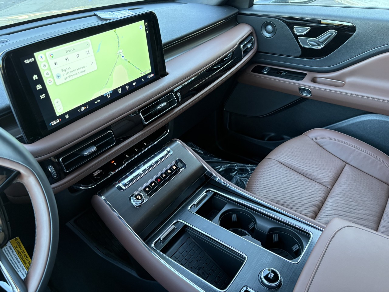 2027 Lincoln Aviator Reserve Main Image