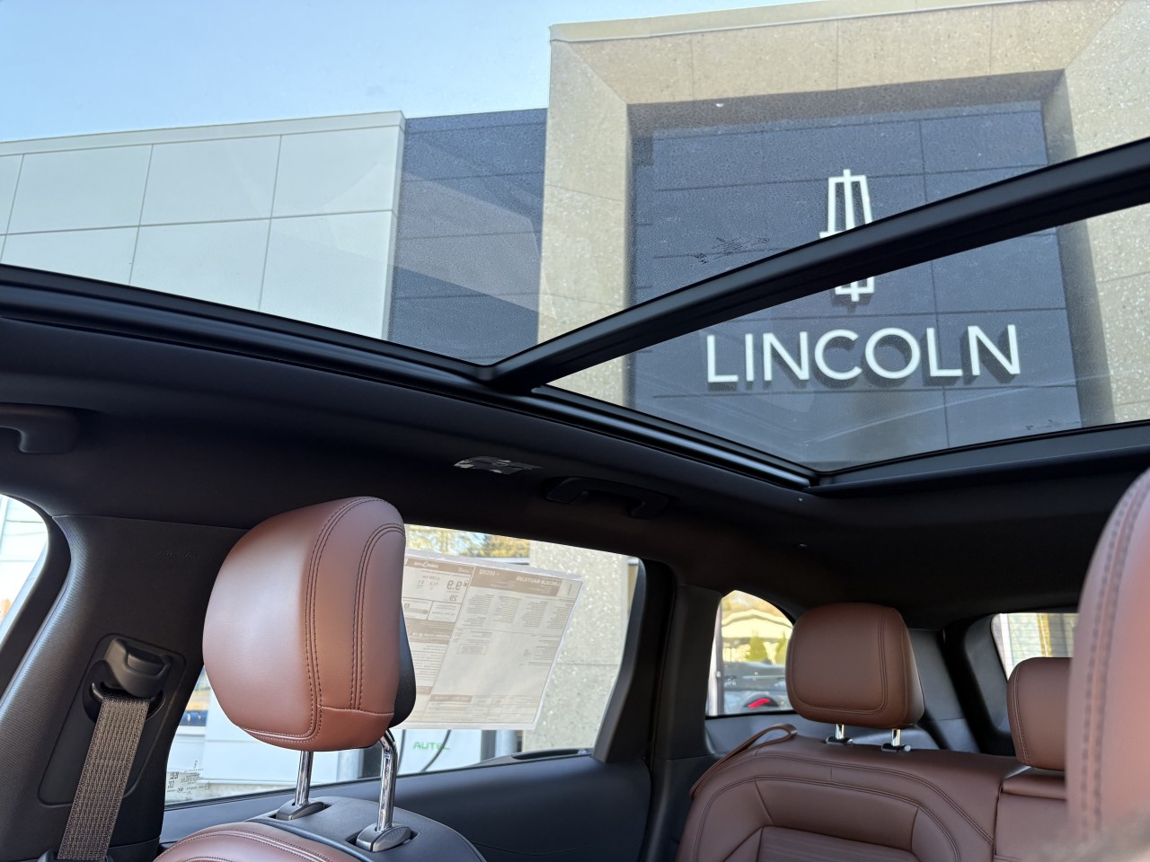 2026 Lincoln Nautilus Reserve Main Image