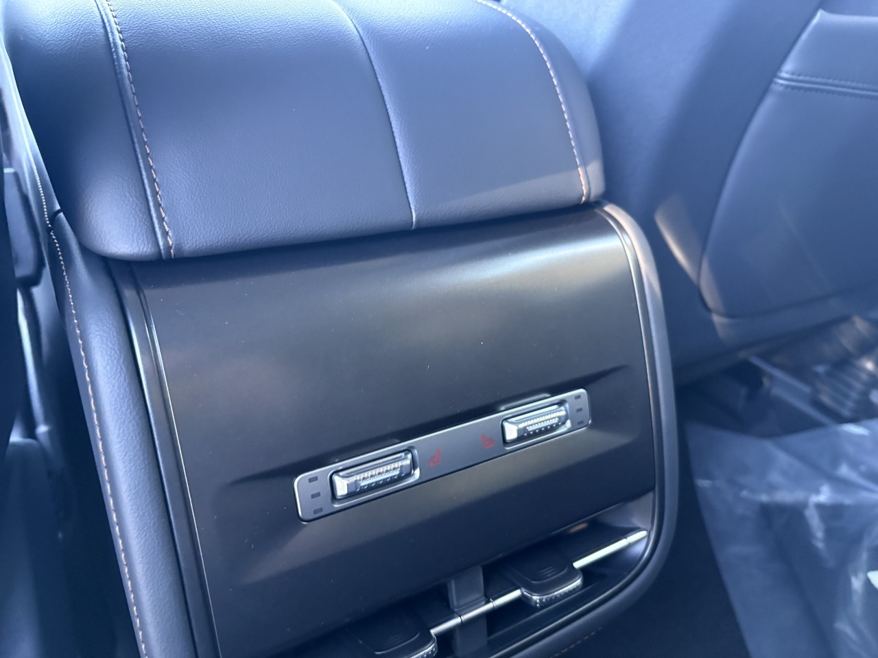 2026 Lincoln Nautilus Premiere Main Image