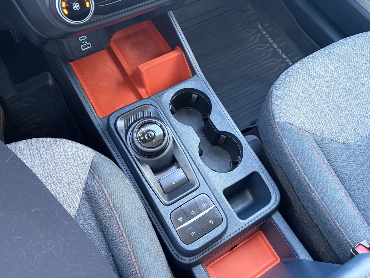 2023 Ford Maverick XLT Main Image