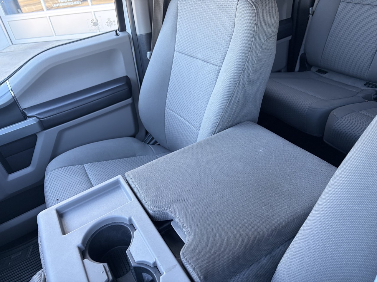 2016 Ford F-150 XLT Main Image